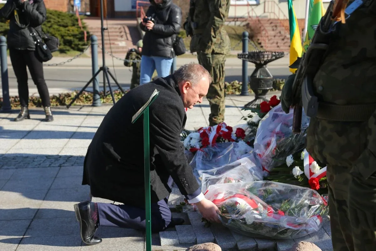 Obchody Narodowego Dnia Pamięci Żołnierzy Wyklętych w Ostrowi Mazowieckiej (zdjęcia)