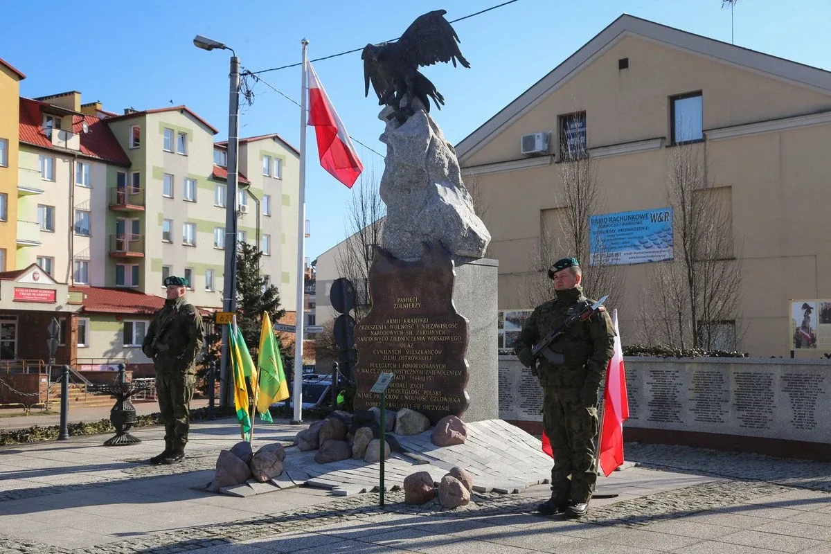 Obchody Narodowego Dnia Pamięci Żołnierzy Wyklętych w Ostrowi Mazowieckiej (zdjęcia)