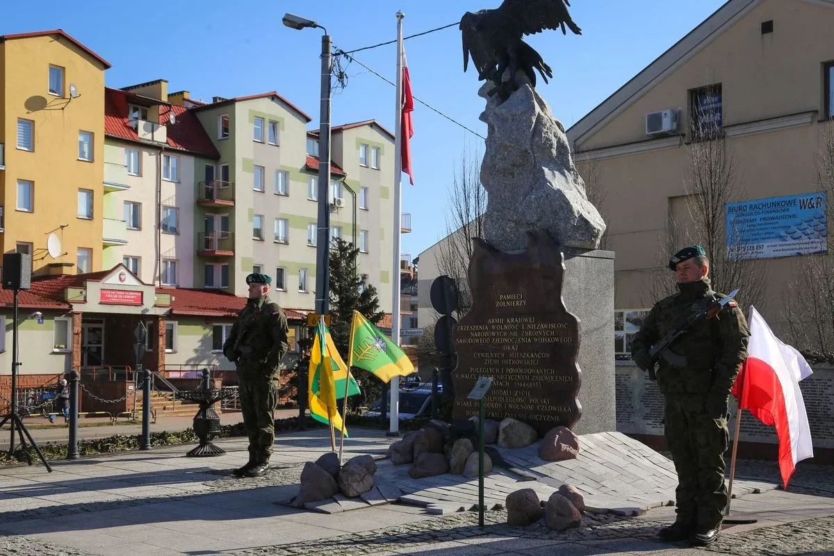 Obchody Narodowego Dnia Pamięci Żołnierzy Wyklętych w Ostrowi Mazowieckiej (zdjęcia)