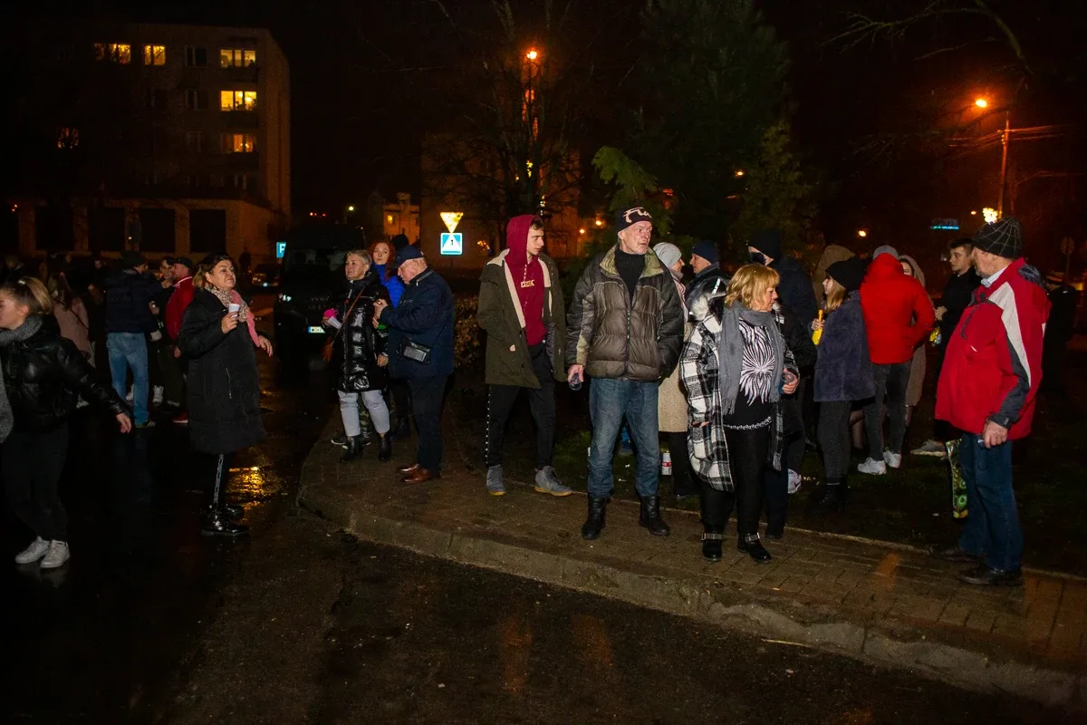 Mieszkańcy Ostrowi Mazowieckiej przywitali Nowy Rok (zdjęcia)