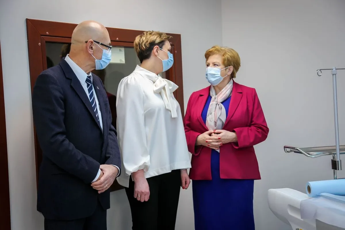 Nowy tomograf komputerowy w Szpitalu w Ostrowi Mazowieckiej (zdjęcia)