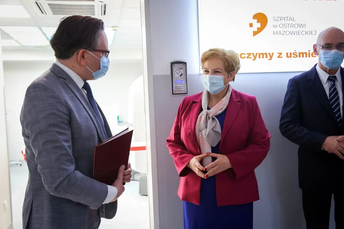 Nowy tomograf komputerowy w Szpitalu w Ostrowi Mazowieckiej (zdjęcia)