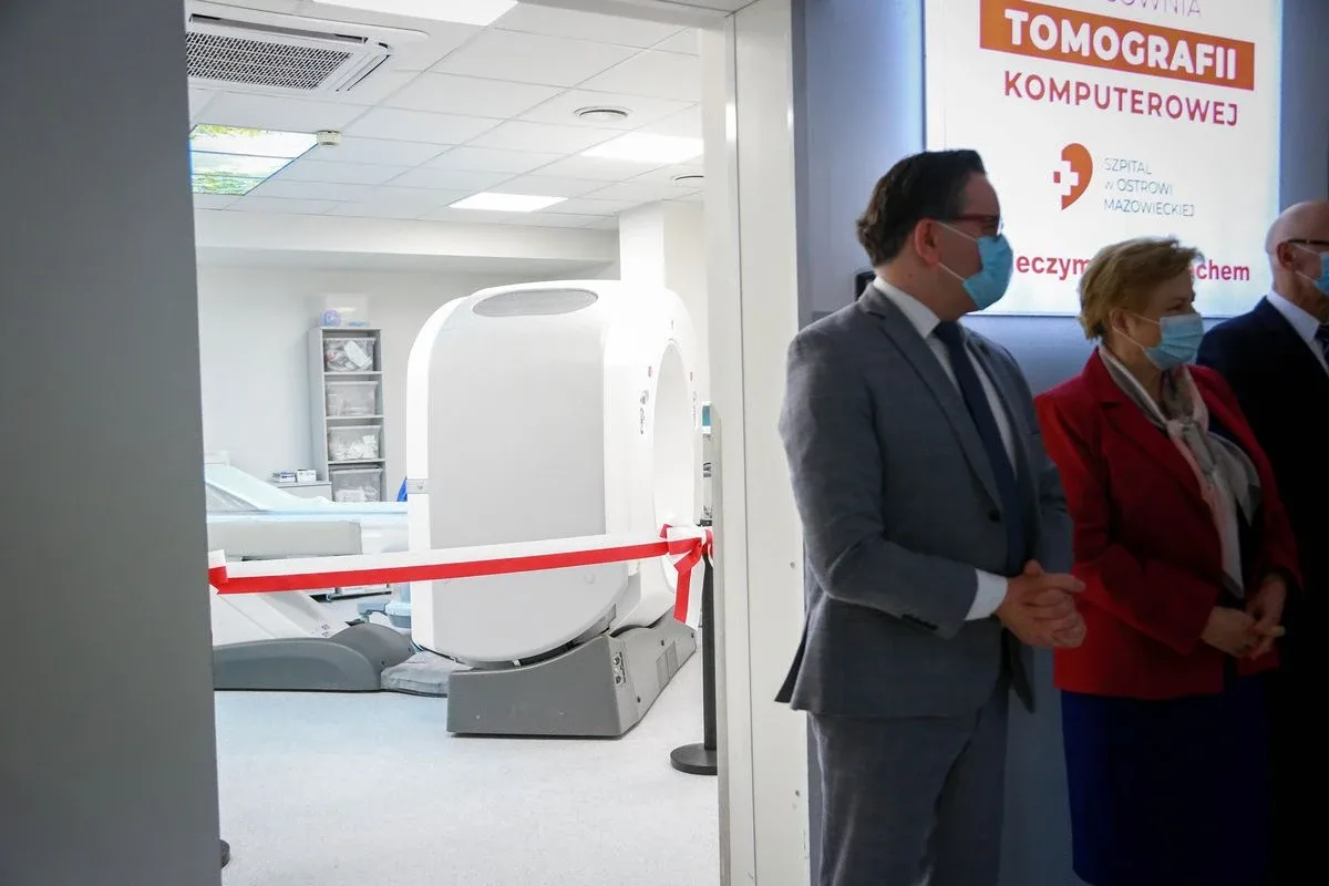 Nowy tomograf komputerowy w Szpitalu w Ostrowi Mazowieckiej (zdjęcia)
