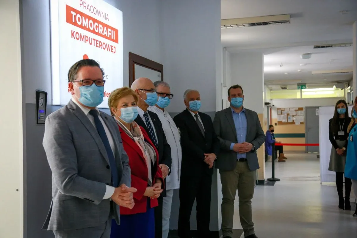 Nowy tomograf komputerowy w Szpitalu w Ostrowi Mazowieckiej (zdjęcia)