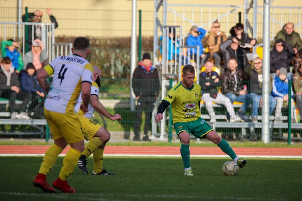 Ostrovia ograła KS Wąsewo. Pożegnalny gol Małkińskiego