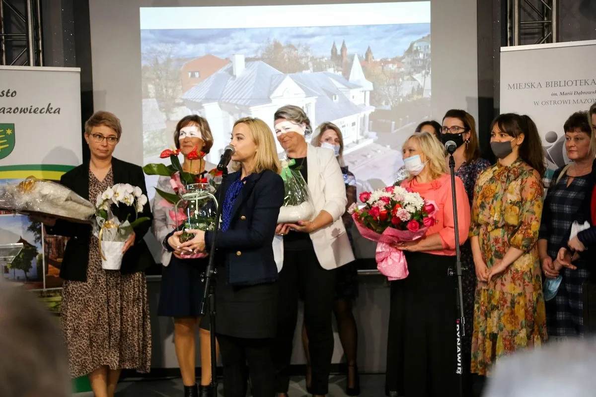 Oficjalne otwarcie Miejskiej Biblioteki Publicznej w Ostrowi Mazowieckiej po remoncie (zdjęcia)