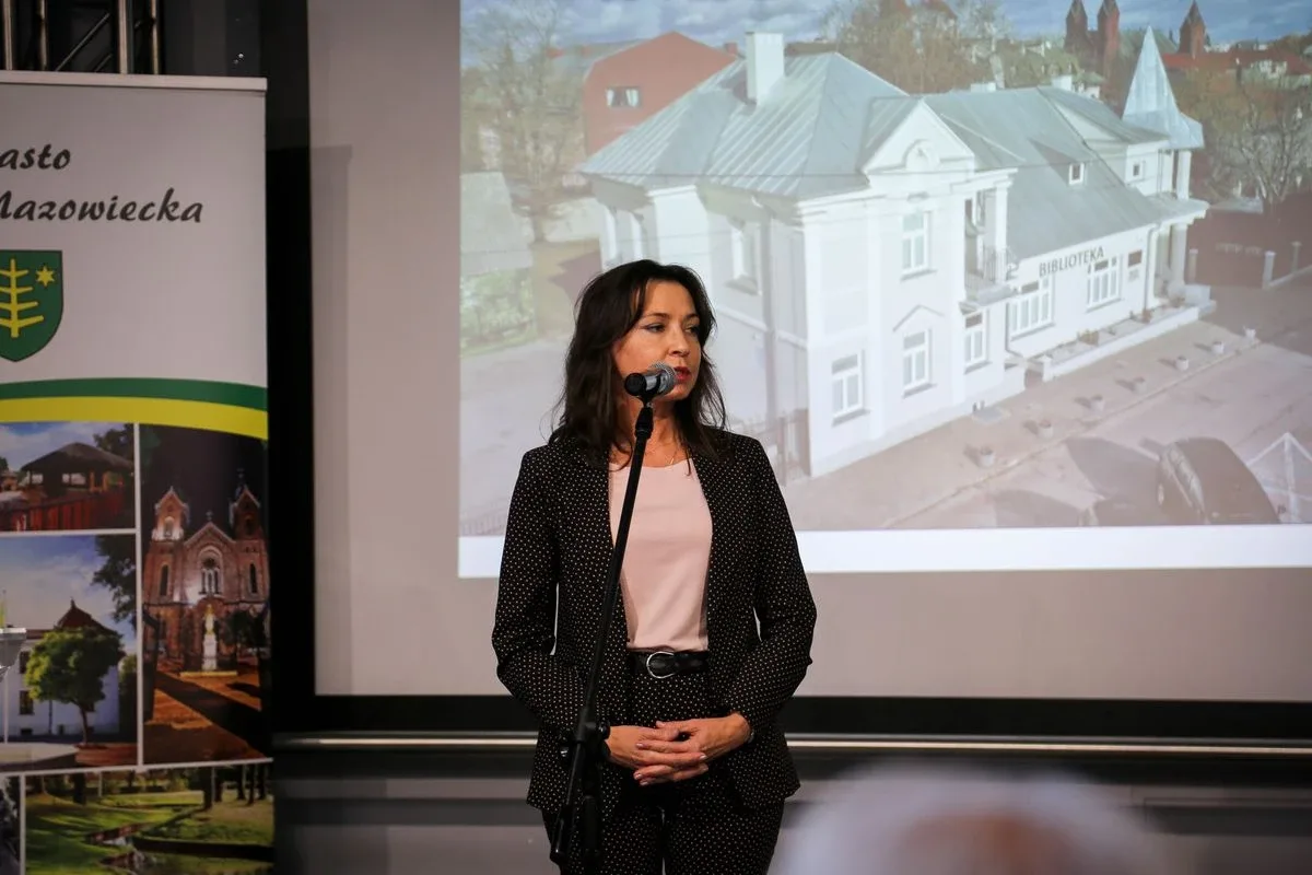 Oficjalne otwarcie Miejskiej Biblioteki Publicznej w Ostrowi Mazowieckiej po remoncie (zdjęcia)