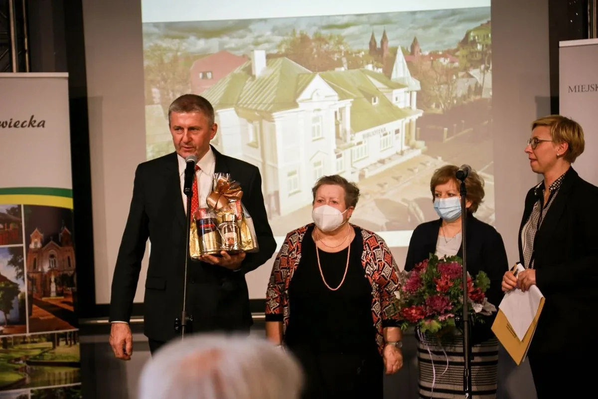 Oficjalne otwarcie Miejskiej Biblioteki Publicznej w Ostrowi Mazowieckiej po remoncie (zdjęcia)