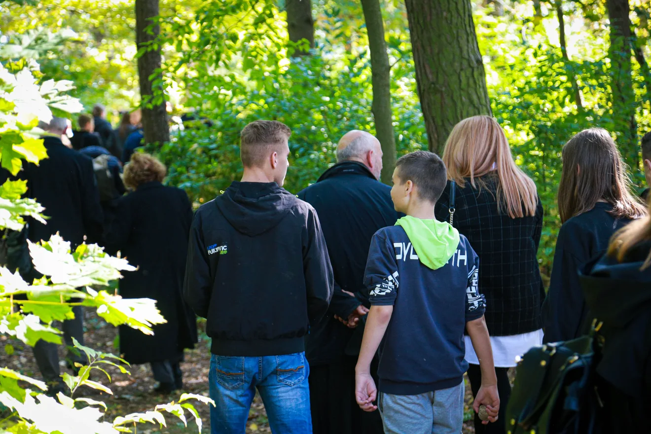 W Broku odbyła się ceremonia odsłonięcia tablicy na Cmentarzu żydowskim (zdjęcia)