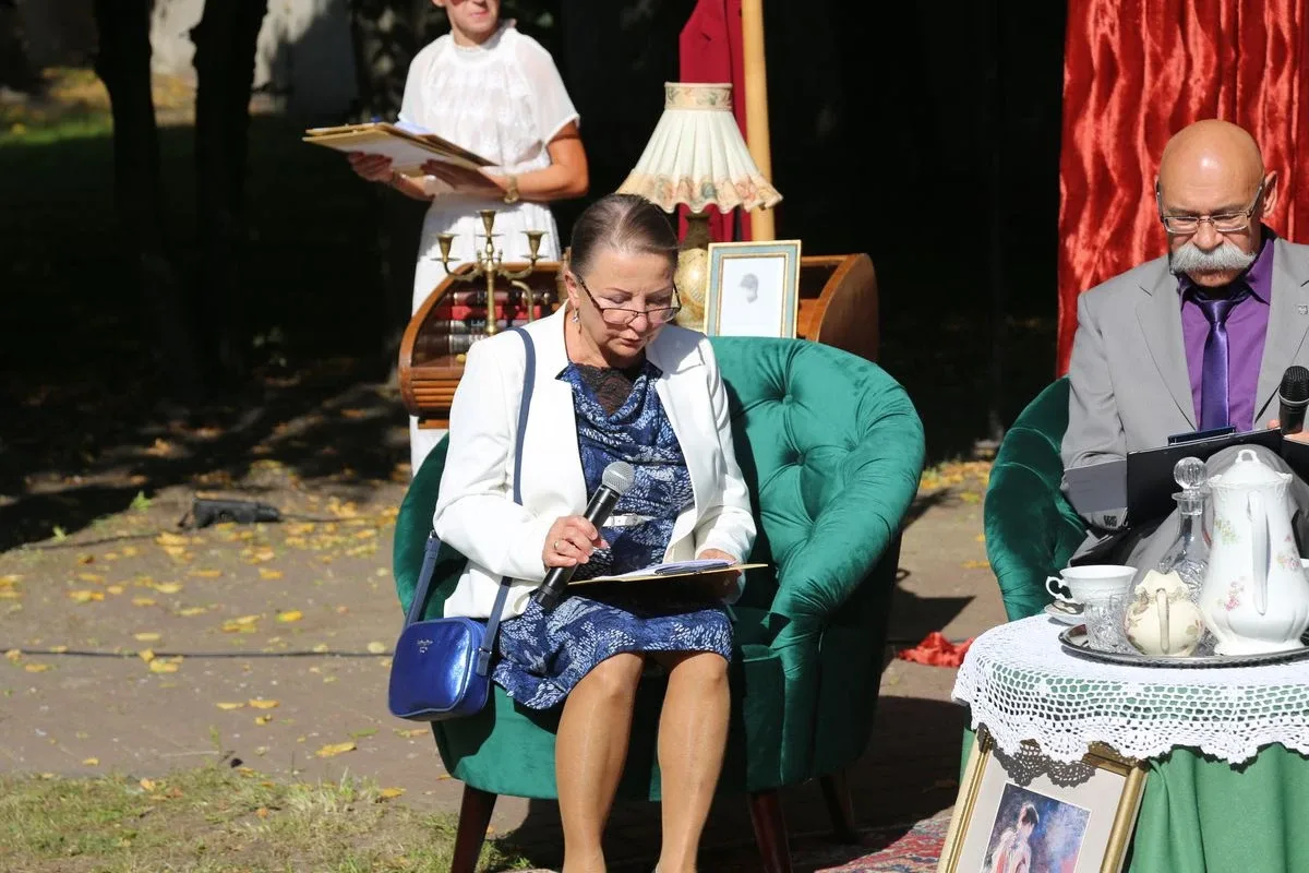 "Narodowe Czytanie" w Ostrowi Mazowieckiej (zdjęcia)