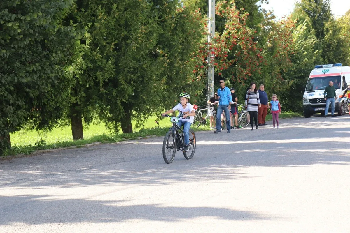 Wyścig rowerowy im. Kardynała Stefana Wyszyńskiego w Andrzejewie (zdjęcia)