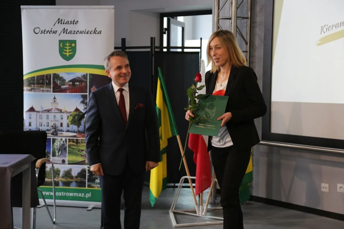 Burmistrz nagrodził najzdolniejszych uczniów w Ostrowi Mazowieckiej (zdjęcia)