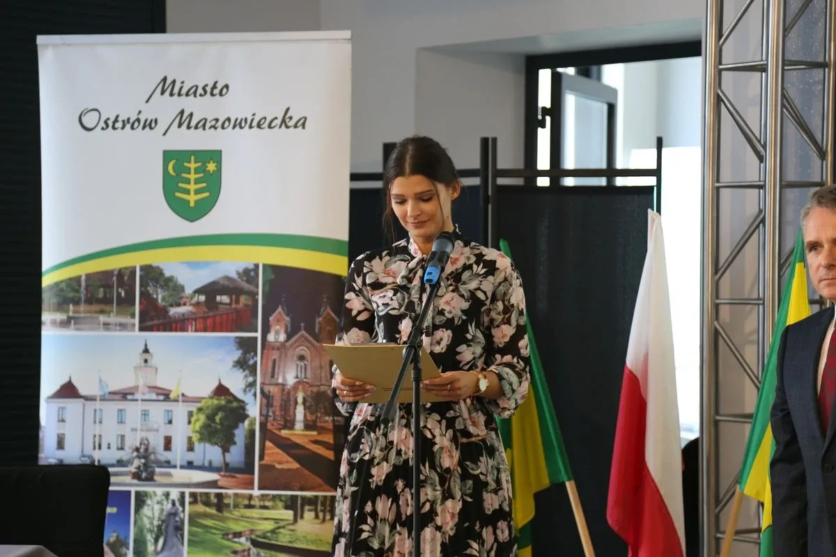 Burmistrz nagrodził najzdolniejszych uczniów w Ostrowi Mazowieckiej (zdjęcia)