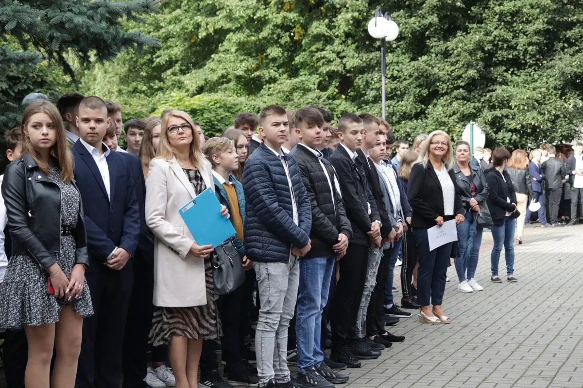 Uroczyste rozpoczęcie roku szkolnego w Rubinku (zdjęcia)