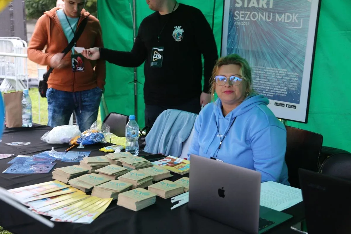 Ostrowiacy w sobotni wieczór pożegnali lato (zdjęcia)