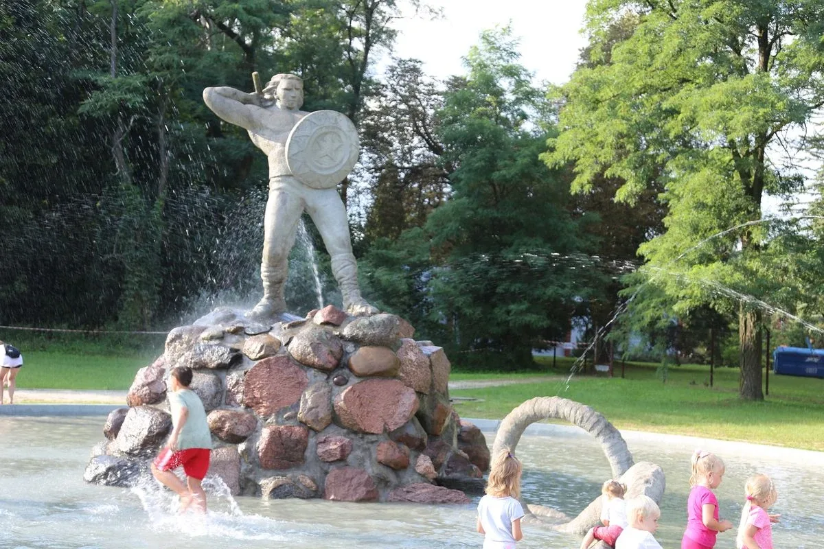 Tak się bawili mieszkańcy Komorowa i okolic na kolorowym festiwalu (zdjęcia)