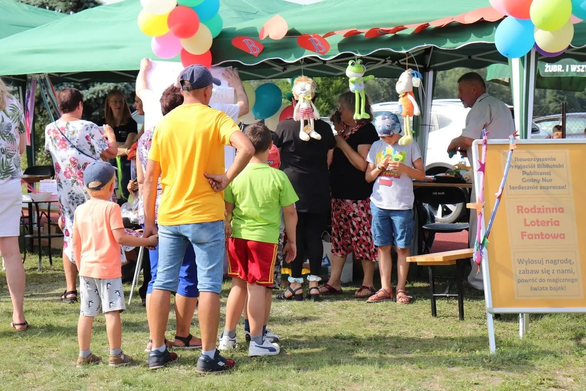 Piknik rodzinny z wieloma atrakcjami w Nurze (zdjęcia)