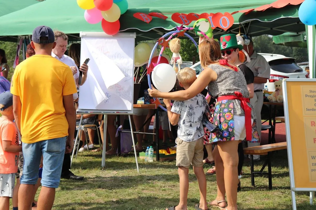 Piknik rodzinny z wieloma atrakcjami w Nurze (zdjęcia)