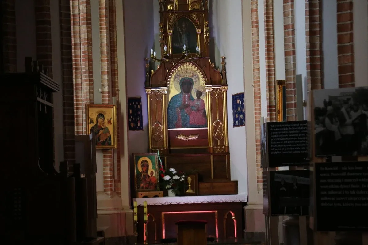 Spektakl upamiętniający Prymasa Tysiąclecia (zdjęcia)