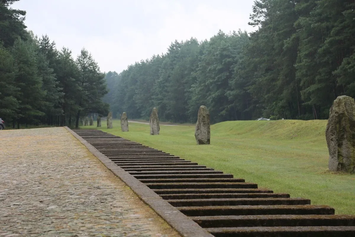 Obchody 78 rocznicy buntu więźniów obozu śmierci Treblinka II