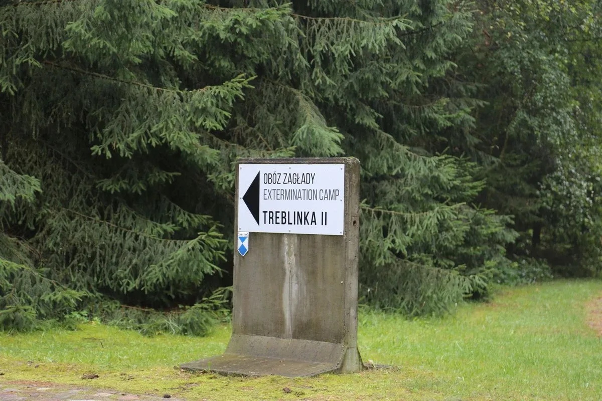 Obchody 78 rocznicy buntu więźniów obozu śmierci Treblinka II