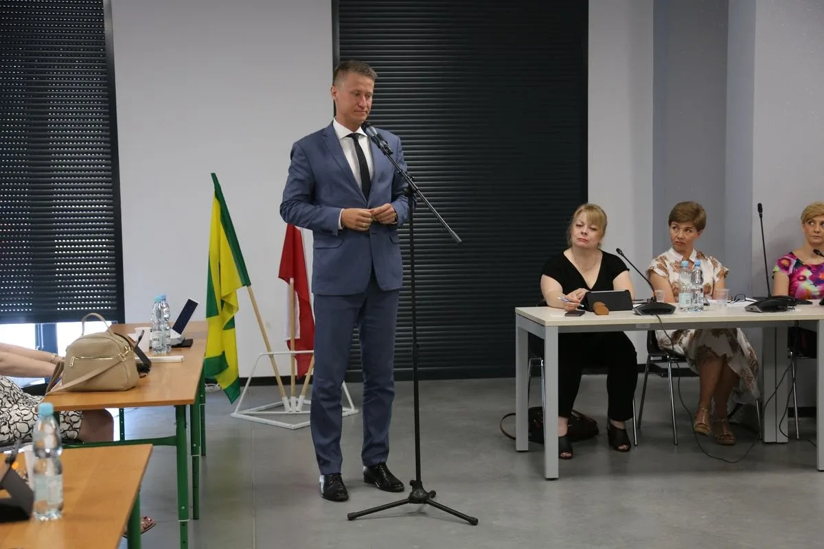 Kontynuacja nadzwyczajnej Sesji Rady Miasta Ostrów Mazowiecka (zdjęcia)