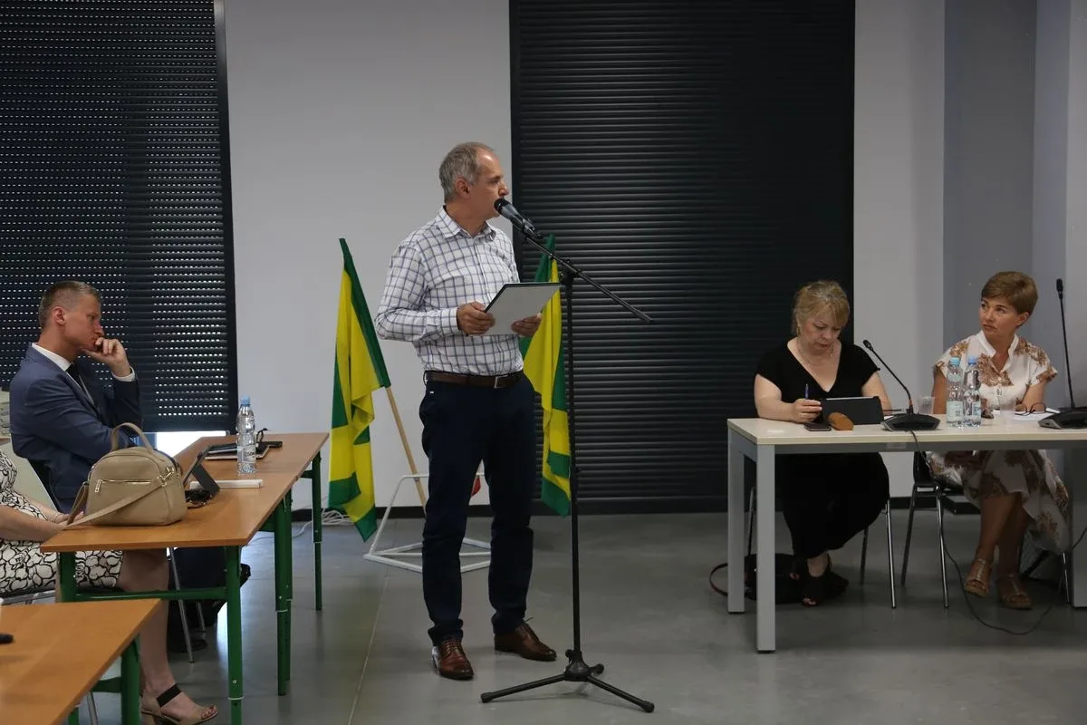 Kontynuacja nadzwyczajnej Sesji Rady Miasta Ostrów Mazowiecka (zdjęcia)