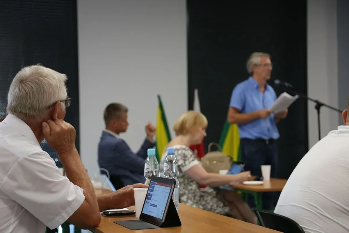 Kontynuacja nadzwyczajnej Sesji Rady Miasta Ostrów Mazowiecka (zdjęcia)