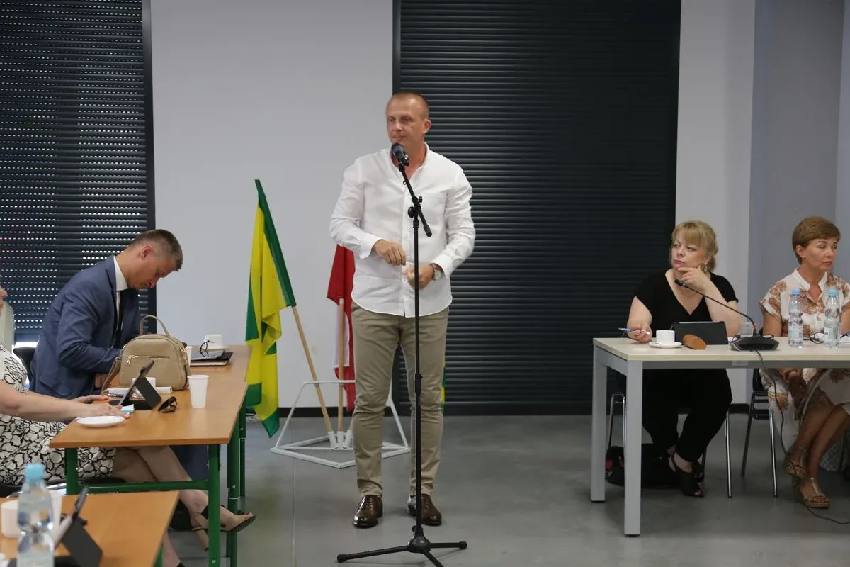 Kontynuacja nadzwyczajnej Sesji Rady Miasta Ostrów Mazowiecka (zdjęcia)