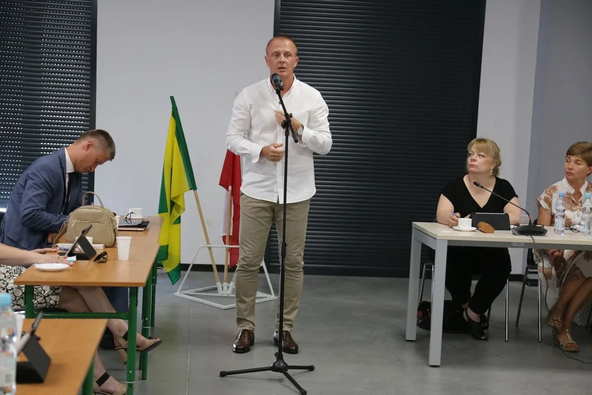 Kontynuacja nadzwyczajnej Sesji Rady Miasta Ostrów Mazowiecka (zdjęcia)