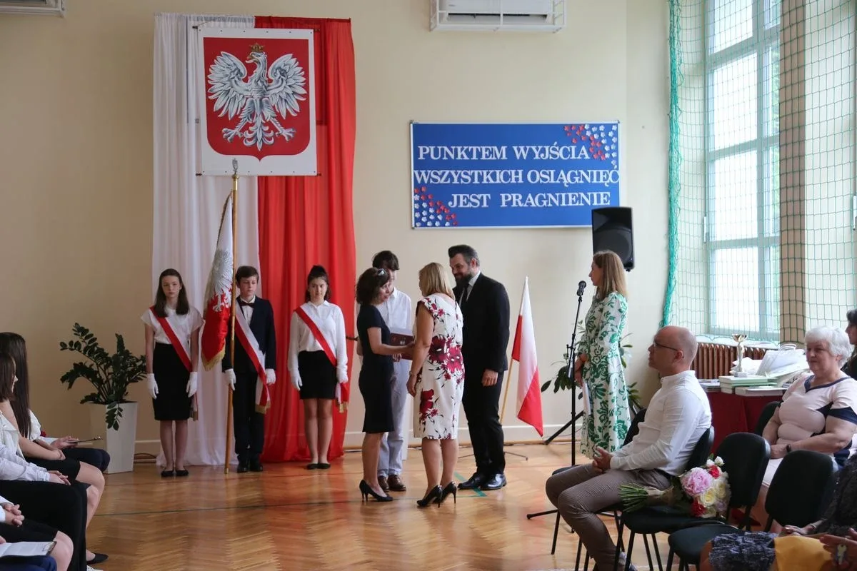 Zakończenie roku szkolnego w Szkole Podstawowej nr 4 w Ostrowi Mazowieckiej (zdjęcia)