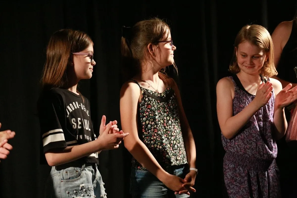 Premiera "Igraszki z czasem" w nowym teatralnym miejscu (zdjęcia)