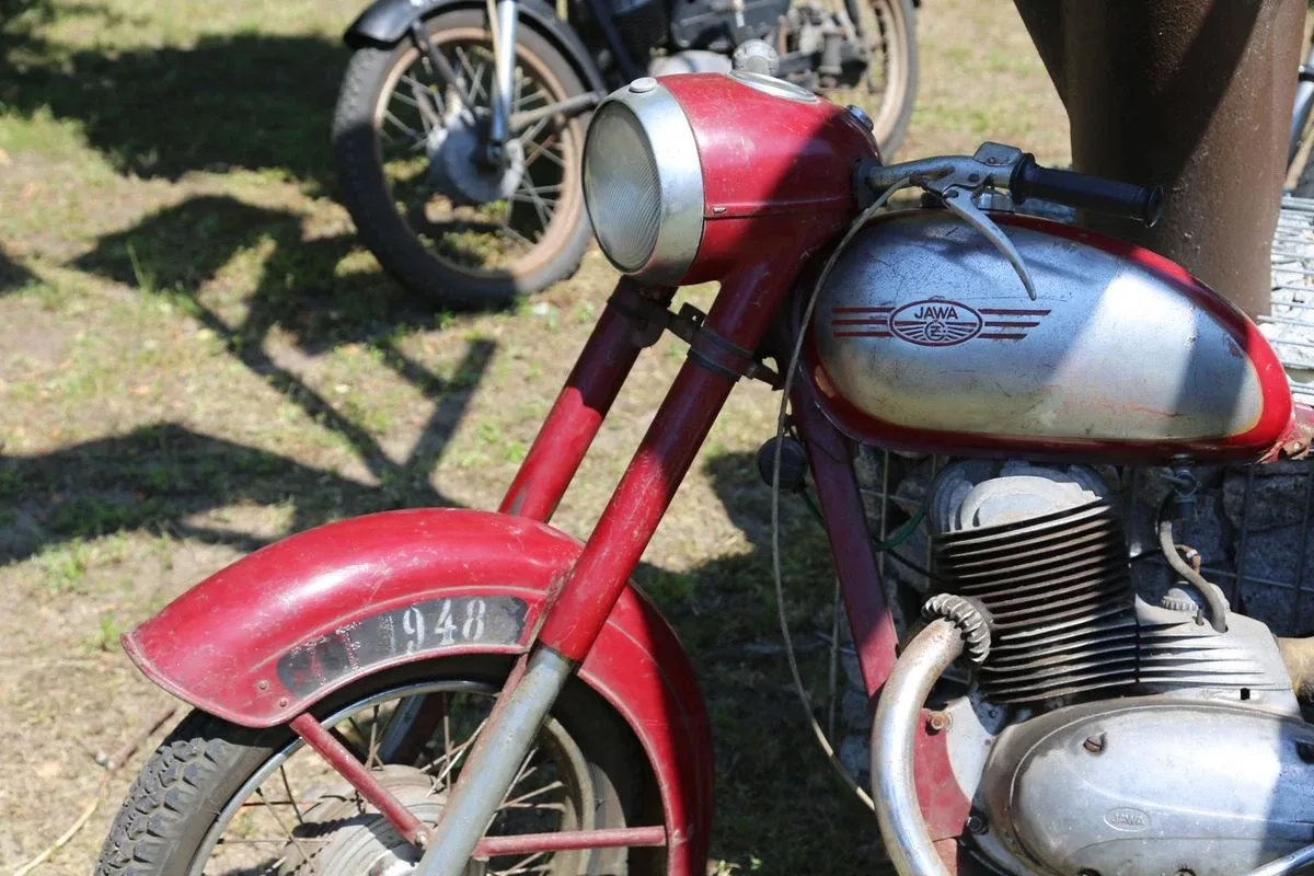 X edycja wystawy motocykli "Legendy PRL-u" (zdjęcia) 