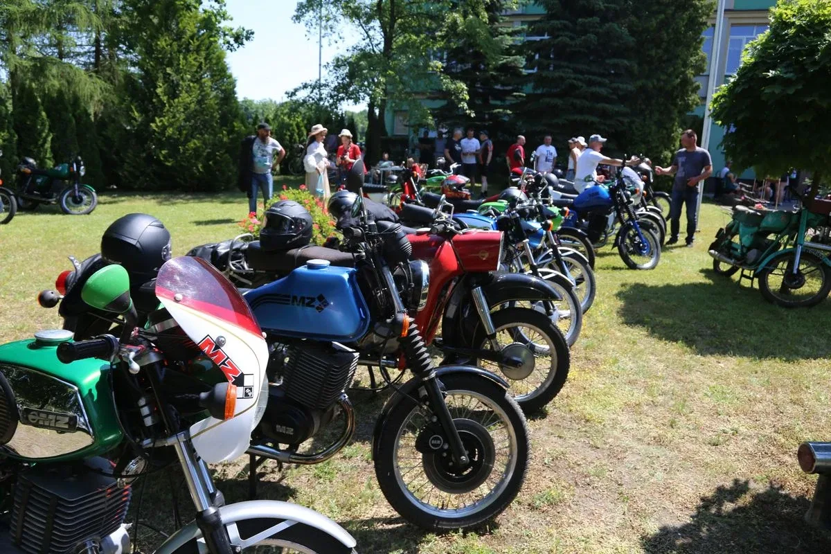 X edycja wystawy motocykli "Legendy PRL-u" (zdjęcia)