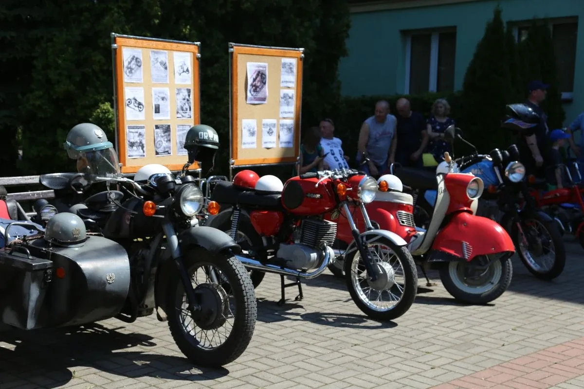 X edycja wystawy motocykli "Legendy PRL-u" (zdjęcia)