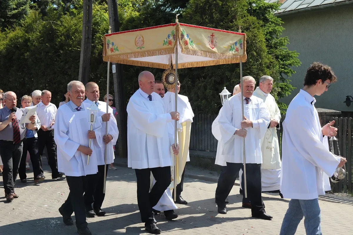 Uroczystości Bożego Ciała w parafii Opatrzności Bożej (zdjęcia)