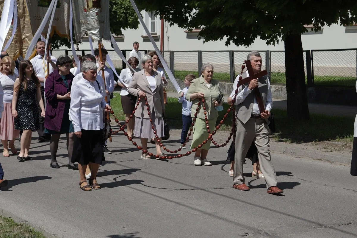 Uroczystości Bożego Ciała w parafii WNMP (zdjęcia)