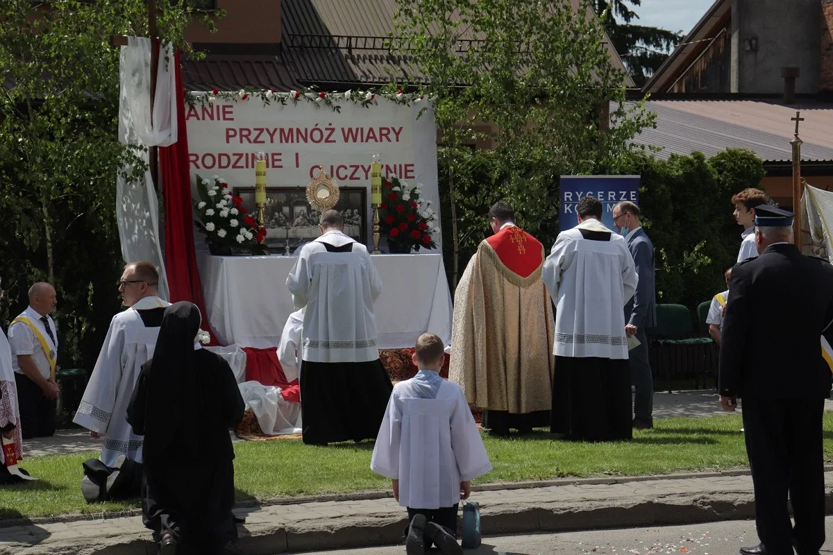 Uroczystości Bożego Ciała w parafii WNMP (zdjęcia)