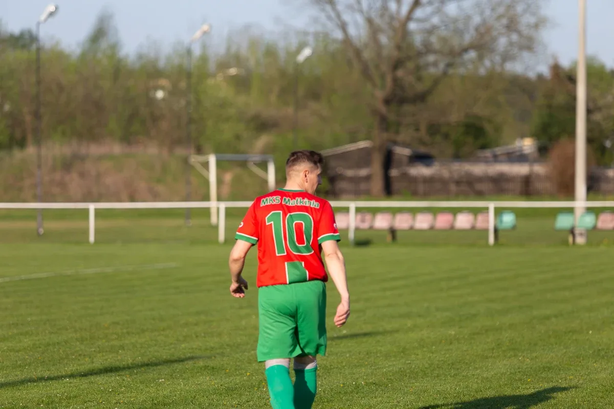 MKS Małkinia porozrywał Zryw. "Michu" z hat-trickiem (zdjęcia)