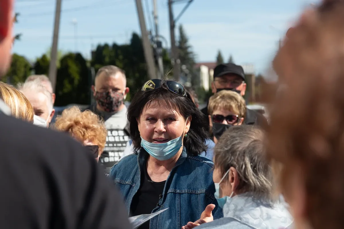 "Sprawa dla reportera" tematem wycinka ponad stuletnich lip przy ulicy Prusa (zdjęcia)