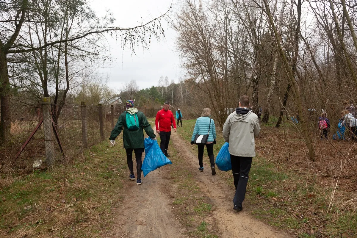 Plogging w Komorowie (zdjęcia)