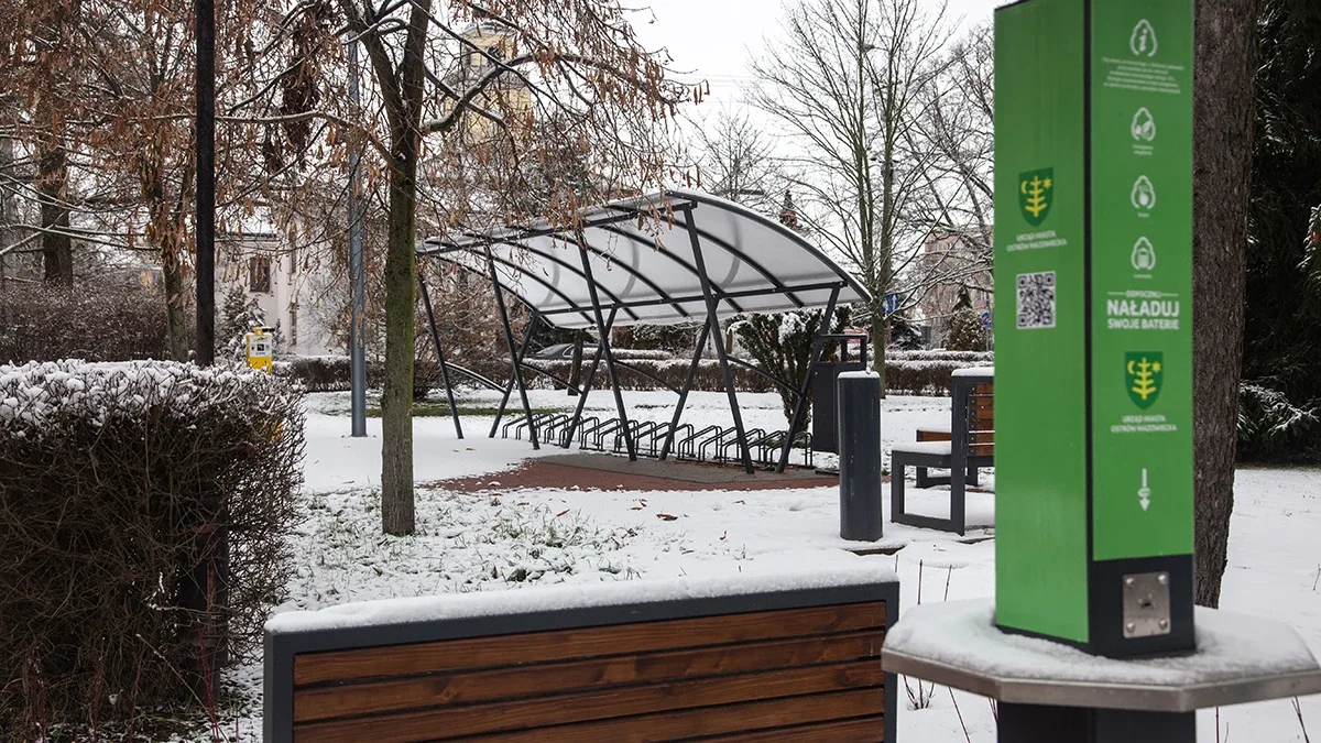 Ostrów Mazowiecka pokryta śniegiem (zdjęcia)
