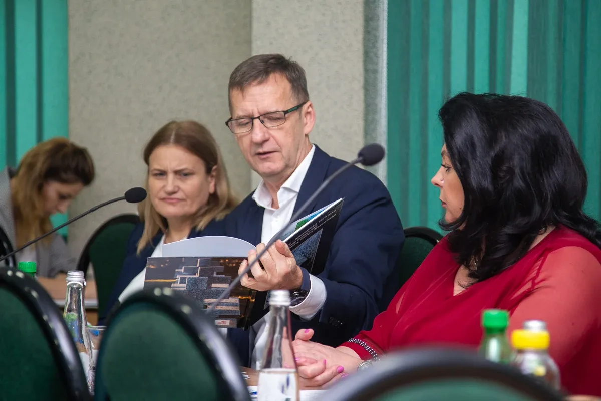 Zatwierdzono Uchwałę Budżetową na 2021 - Urząd Gminy Ostrów Mazowiecka (zdjęcia)