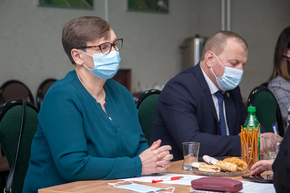 Zatwierdzono Uchwałę Budżetową na 2021 - Urząd Gminy Ostrów Mazowiecka (zdjęcia)