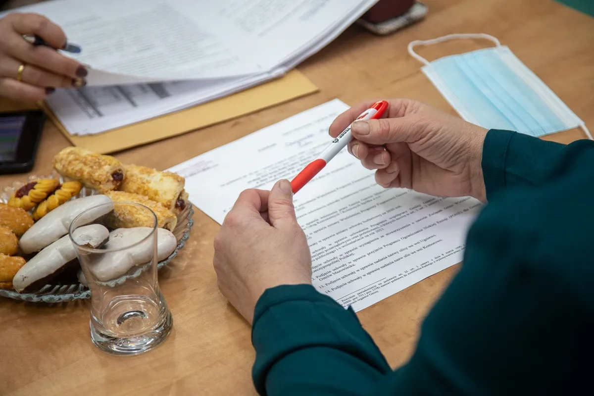 Zatwierdzono Uchwałę Budżetową na 2021 - Urząd Gminy Ostrów Mazowiecka (zdjęcia)