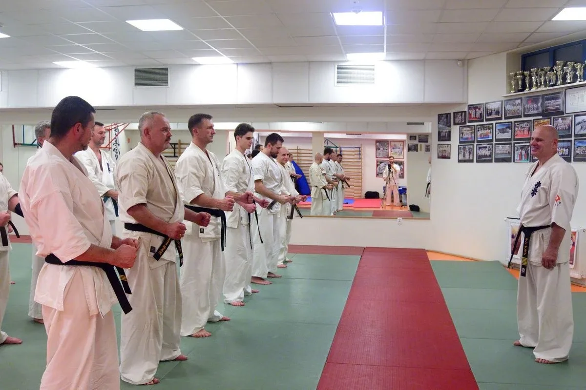 Wręczenie czarnych pasów w ostrowskim dojo (zdjęcia)