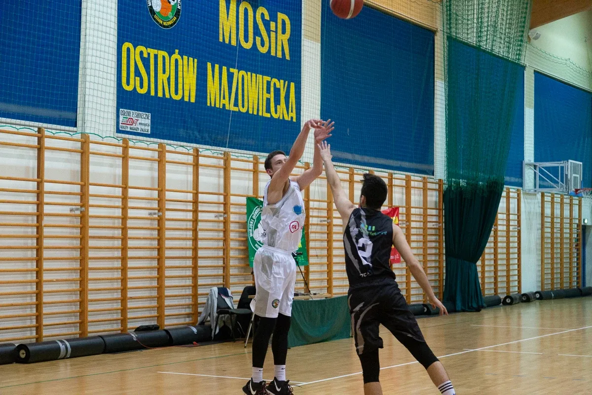 Wysokie, efektowne zwycięstwo Sokoła - 5.kolejka (zdjęcia)