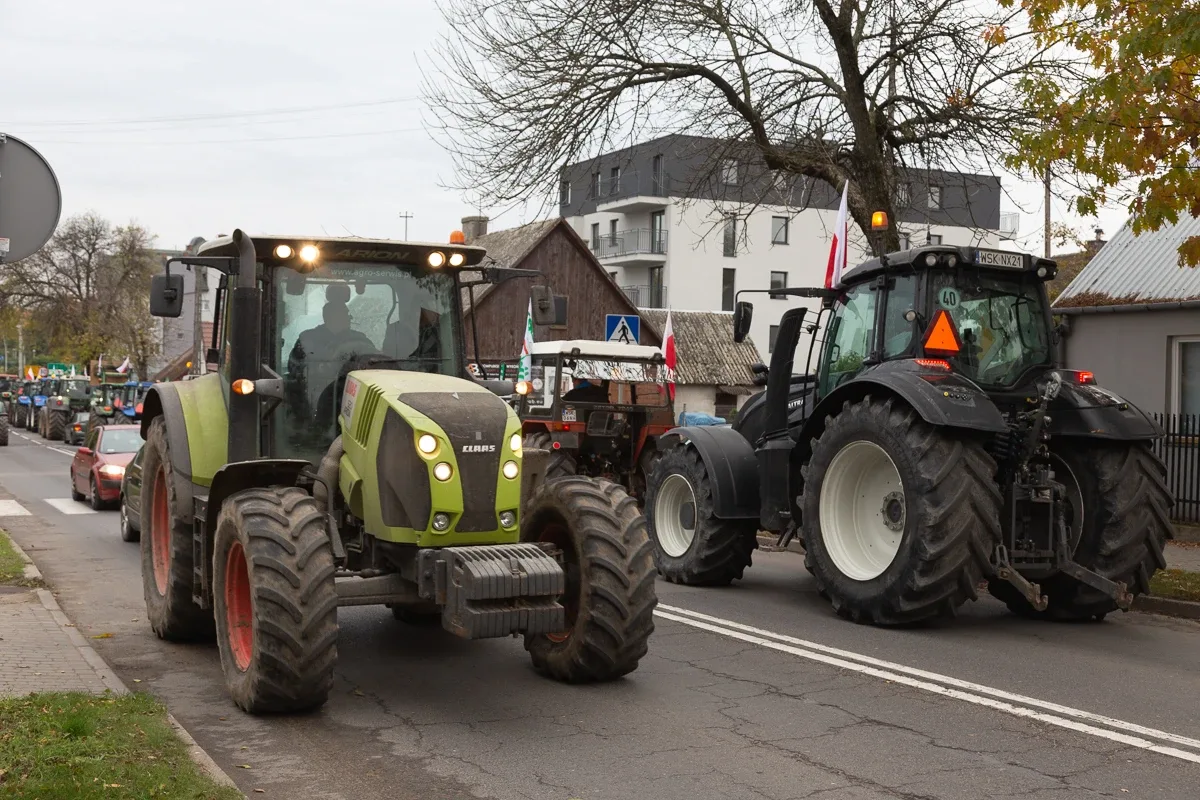 Protest rolników w Ostrowi Mazowieckiej (zdjęcia, wideo)