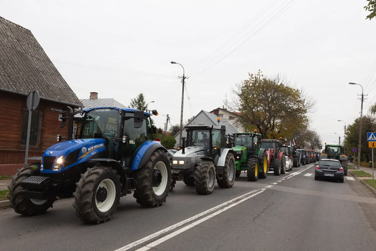 Protest rolników w Ostrowi Mazowieckiej (zdjęcia, wideo)