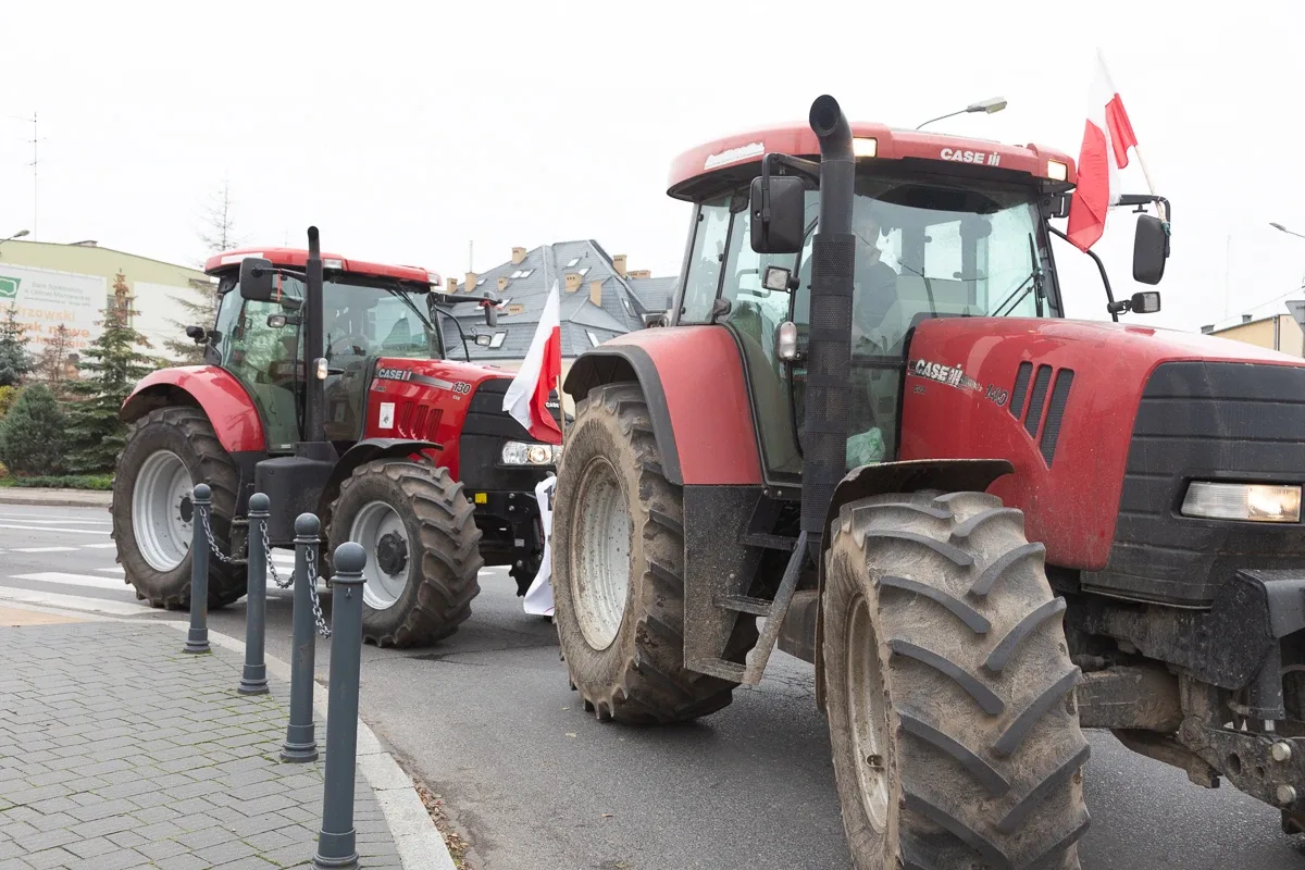 Protest rolników w Ostrowi Mazowieckiej (zdjęcia, wideo)